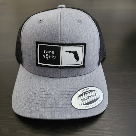 6 panel trucker hat
