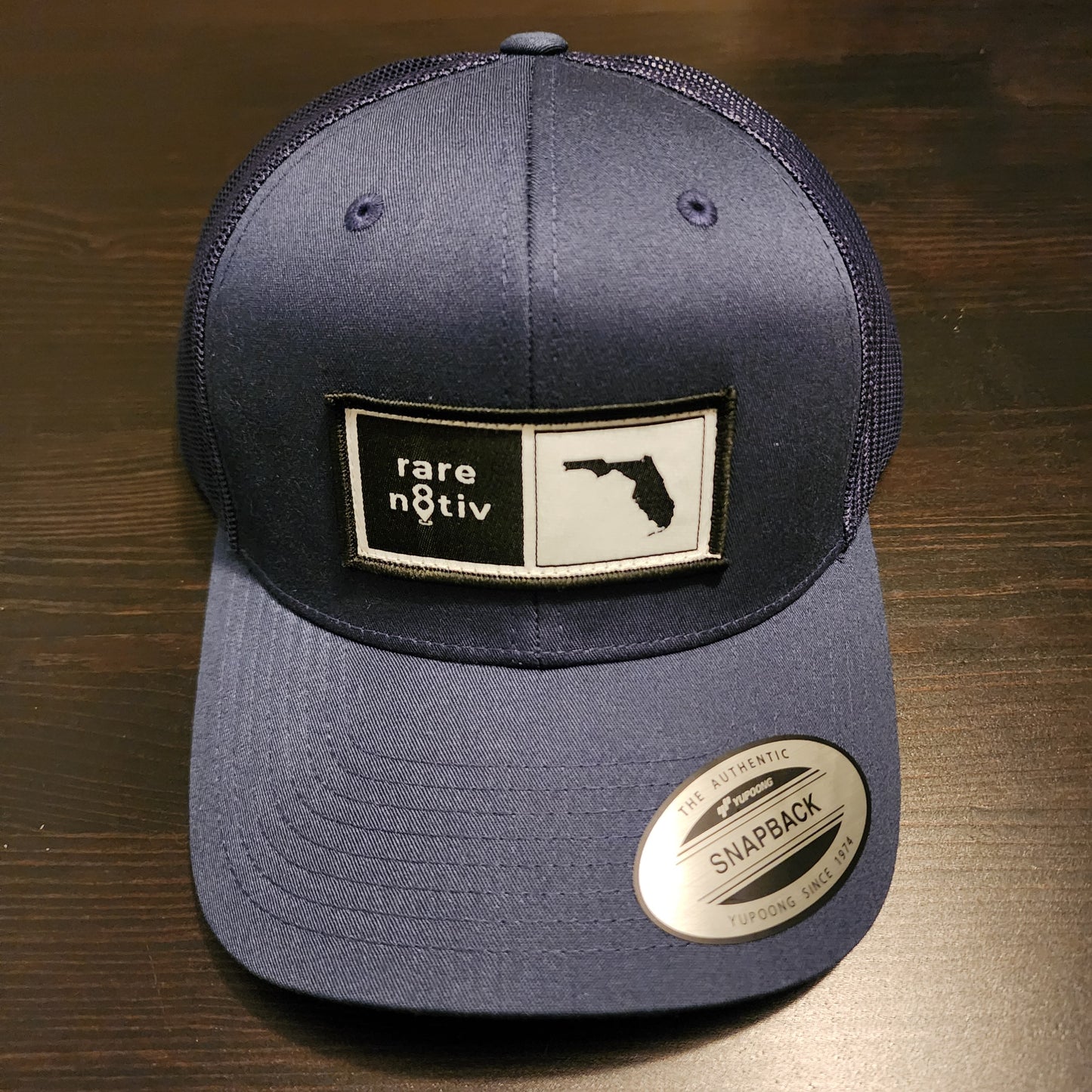 6 panel trucker hat