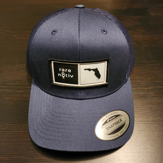 6 panel trucker hat